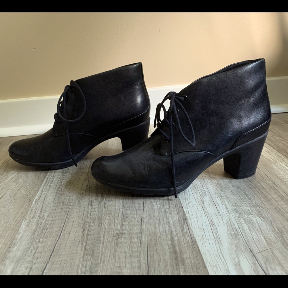 Clarks Lucette Booties